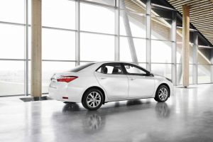 2014-Toyota-Corolla-for-Europe-Photos-7