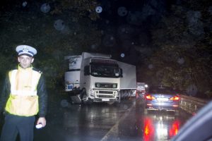 Test_consum_520d_xDrive_Dubla_traversare_a_Romaniei_fotografi_Bogdan_Baraghin_Petric_Tnase_medium_1600x1067 (19)