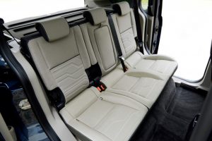 Ford-TourneoConnect_42