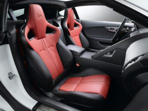 Jag_F-TYPE_R_Coup__Polaris_Interior_Image_201113_22