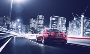 Lexus_RC_city_dynamic_rear
