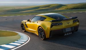 2015-Chevrolet-CorvetteZ06-005