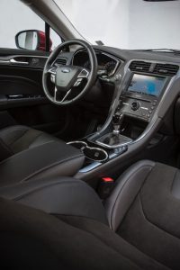 FordMondeo-5Door_30