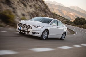 FordMondeo-Hybrid_06