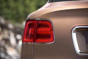 Bentley-Bentayga-13