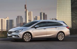 Opel-Astra-Sports-Tourer-14
