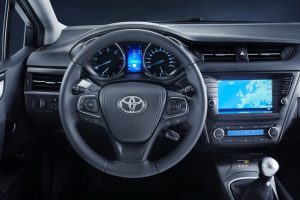 2015-ToyotaAvensis-07