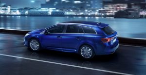 2015-ToyotaAvensis-52