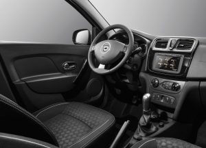 Interior-dreapta-cu-navi-copy
