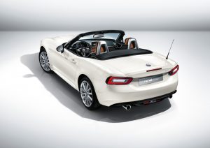 151118_Fiat_124-Spider_03