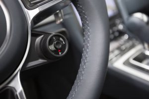 291_61P7827_1008x672