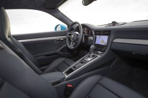 297_61P7844_1008x672