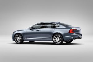 170087_Rear_Quarter_Volvo_S90_Mussel_Blue