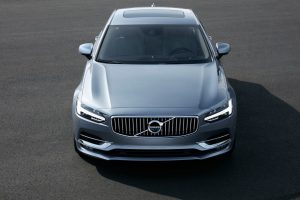 170100_High_Front_Volvo_S90_Mussel_Blue