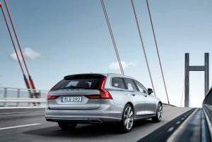 173870_Volvo_V90_Location_3_4_Rear