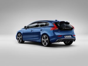 175960_Volvo_V40_T5_R_design_Studio