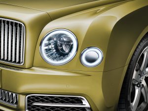 Mulsanne Speed_Headlamp On