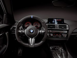 P90203626_highRes_bmw-m2-coup-with-bmw