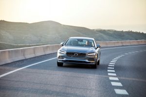 191749_New_Volvo_S90_location_driving