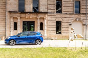 Renault_80547_global_en