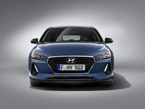 2017-hyundai-i30-1