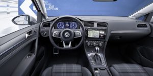 2017-vwgolf-15
