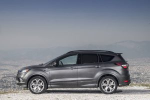 st-line_kuga_lr_006