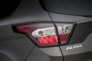 st-line_kuga_lr_044