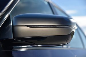 p90244774_highres_the-new-bmw-m550i-xd