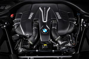 p90244787_highres_the-new-bmw-m550i-xd