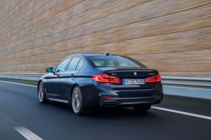 p90244791_highres_the-new-bmw-m550i-xd