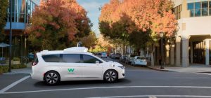 2017-chrysler-pacifica-hybrid-minivan-waymo-self-driving-test-fleet_003-970x546-c