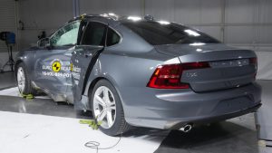 2017-volvo-s90-v90-euro-ncap-7