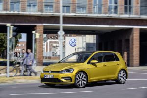 2017-vw-golf-4