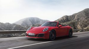 2018-Porsche-911-GTS-6