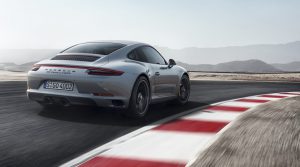 2018-Porsche-911-GTS-9