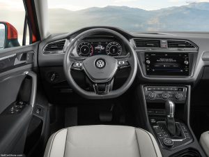 Volkswagen-Tiguan_Allspace-2018-1024-05