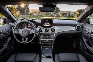 mercedes_gla_2017_09