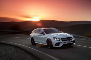 Das neue Mercedes-AMG E 63 4MATIC+ T-Modell und E 63 S 4MATIC+ T-Modell: Dynamik trifft Raum und Intelligenz