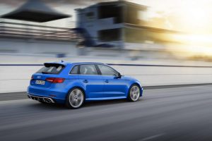 2017-Aaudi-RS3-Sportback-7