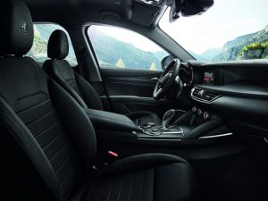 Alfa-Romeo-Stelvio-129