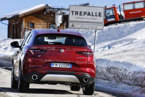 Alfa-Romeo-Stelvio-23