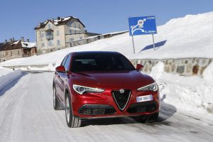 Alfa-Romeo-Stelvio-43
