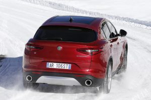 Alfa-Romeo-Stelvio-50