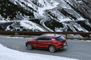 Alfa-Romeo-Stelvio-51