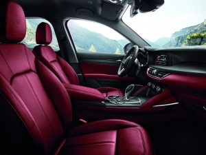Alfa-Romeo-Stelvio-53