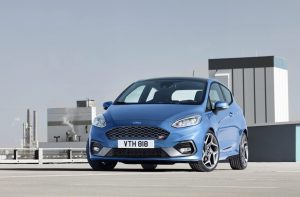 FORD_2017_Fiesta_ST_06