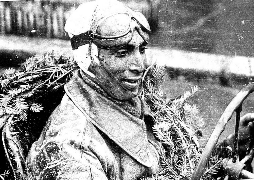 P90171819_highRes_marin-dumistrescu-af