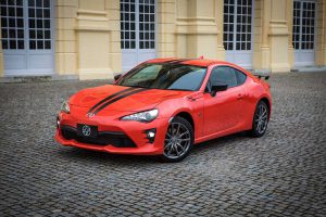 2017-Toyota-86-860-Special-Edition-01