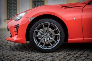 2017-Toyota-86-860-Special-Edition-18
